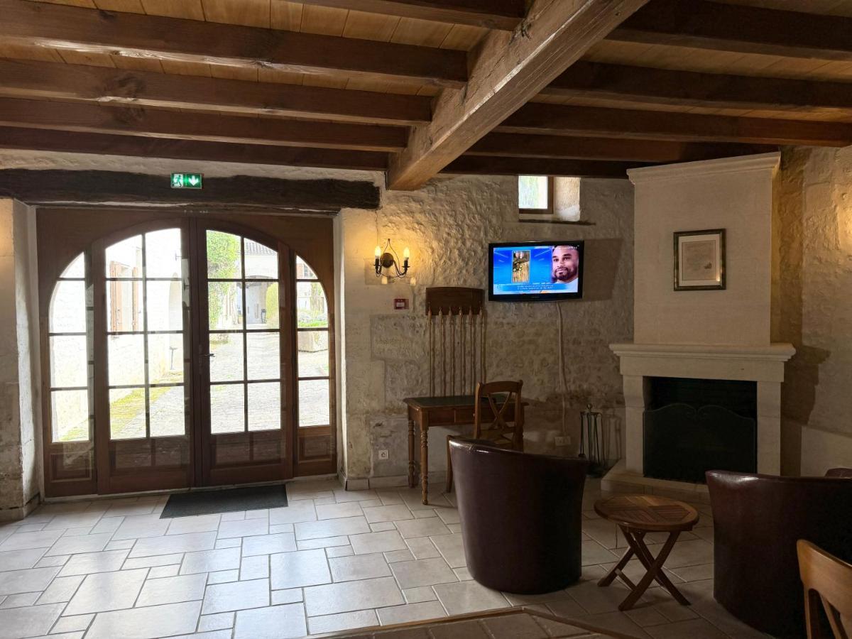 Le Relais De Saint-Preuil, The Originals Relais Vignes Du Cognac Hotel Bagian luar foto