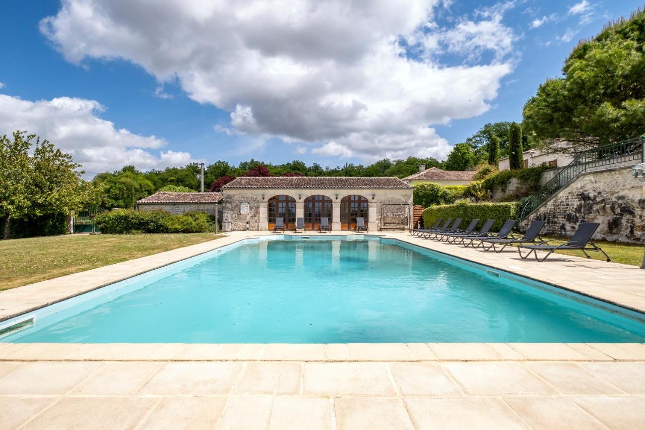 Le Relais De Saint-Preuil, The Originals Relais Vignes Du Cognac Hotel Bagian luar foto