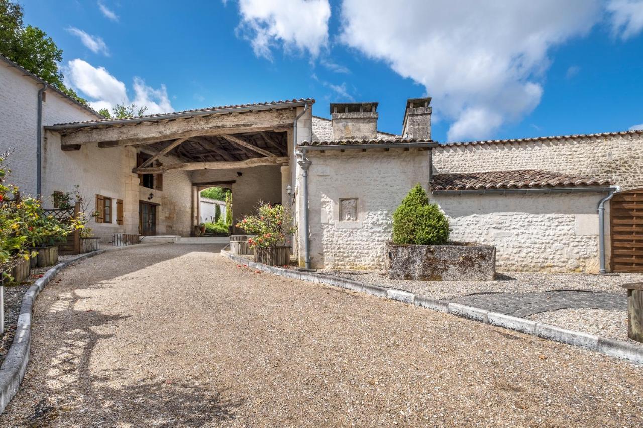 Le Relais De Saint-Preuil, The Originals Relais Vignes Du Cognac Hotel Bagian luar foto