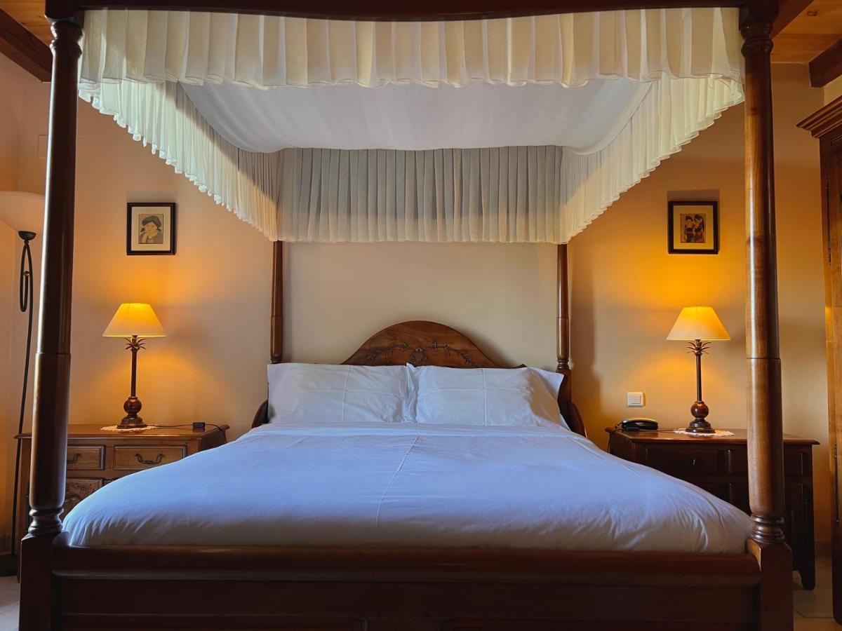 Le Relais De Saint-Preuil, The Originals Relais Vignes Du Cognac Hotel Bagian luar foto